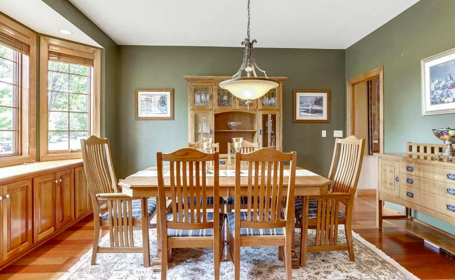 Hudson Wis., 7,031 square foot house 3